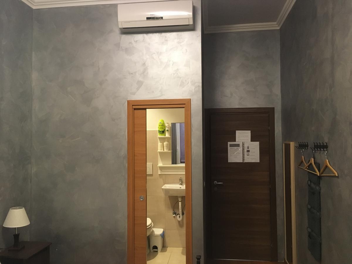 Rome Napoleone Rooms Екстериор снимка